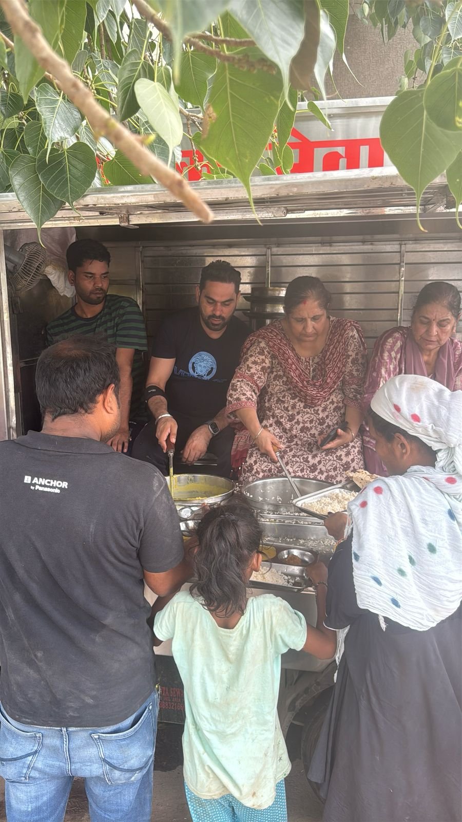 Food Distribution - देवी सेवा रसोई initiative